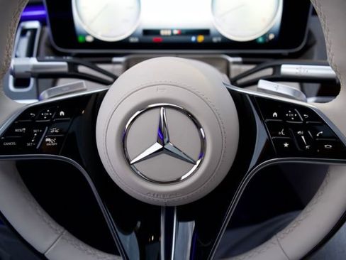 New 2026 Mercedes-Benz S 500 4MATIC image 31