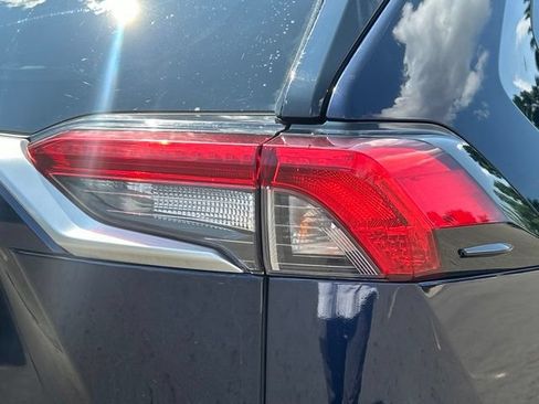 Used 2019 Toyota RAV4 Limited w/ Advanced Technology Package AWD/4WD image 13