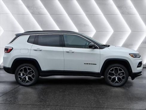 New 2026 Jeep Compass Limited w/ Mopar All Weather Package image 23