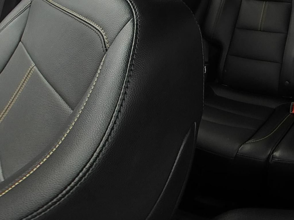 Used 2023 Chevrolet Equinox Premier FWD image 12
