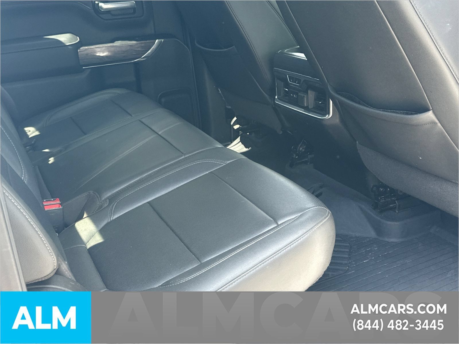 Used 2021 Chevrolet Silverado 1500 LTZ w/ Technology Package AWD/4WD image 17