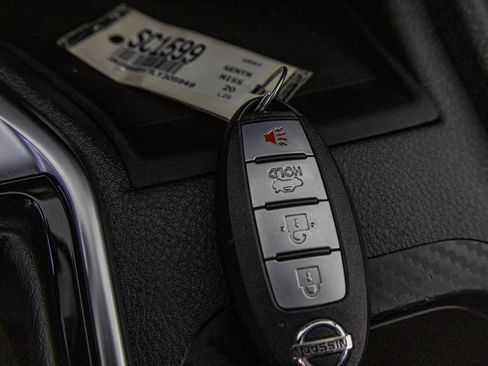 Used 2020 Nissan Sentra S image 68