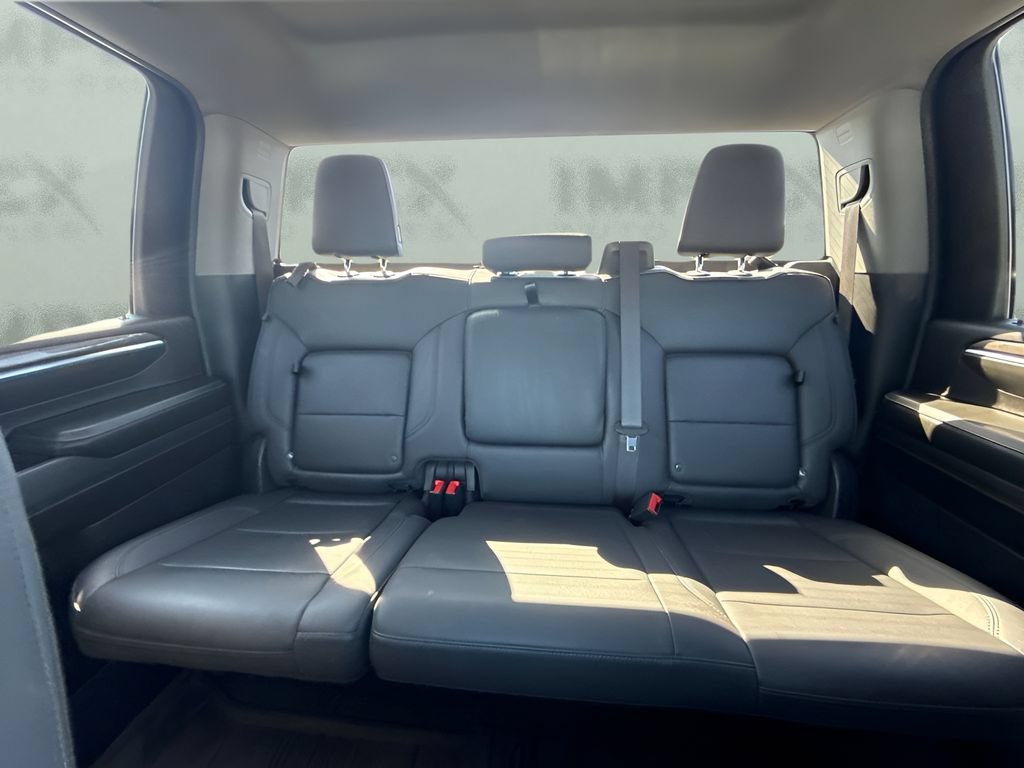 Used 2024 Chevrolet Silverado 2500 LTZ AWD/4WD image 10
