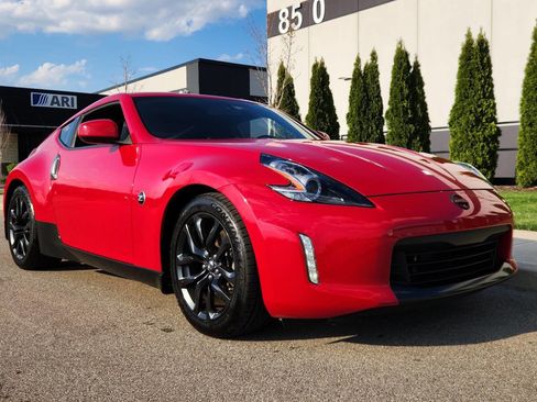 Used 2018 Nissan 370Z Coupe image 6