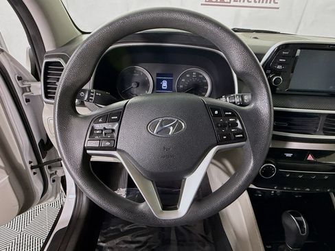 Used 2019 Hyundai Tucson Value FWD image 18
