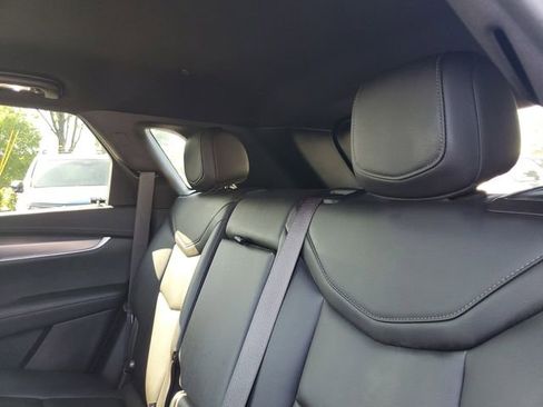 Used 2023 Cadillac XT5 Luxury FWD image 11