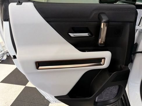 Used 2025 GMC Hummer EV 3X image 19