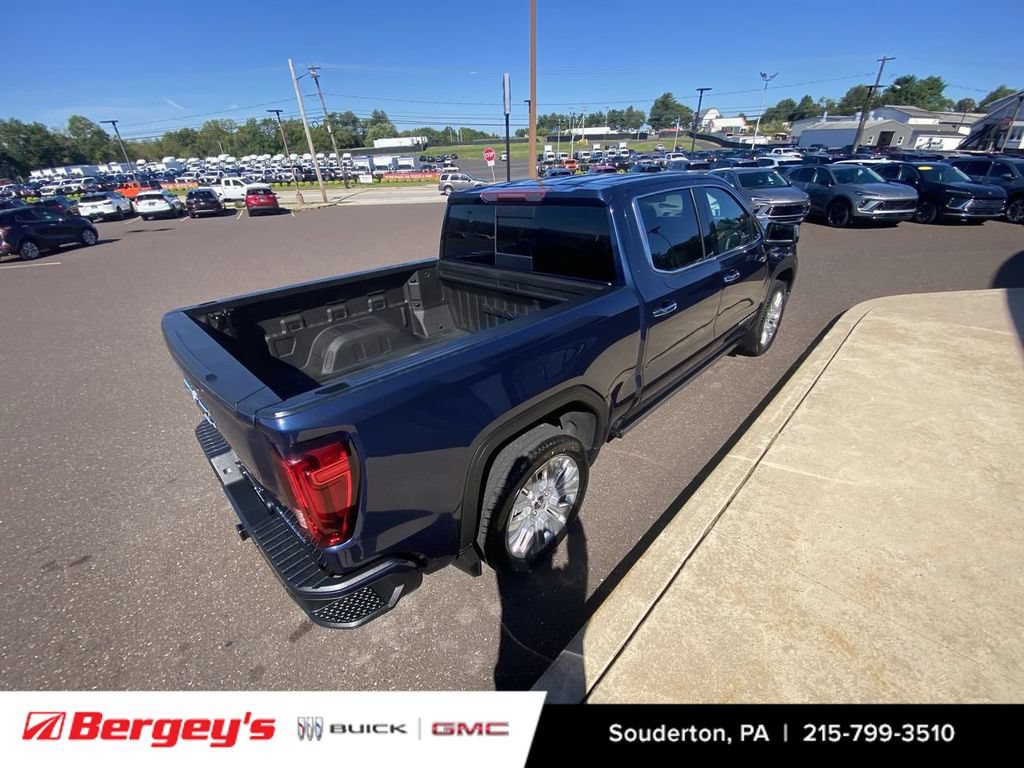 Used 2022 GMC Sierra 1500 Denali w/ Denali Premium Package AWD/4WD image 24