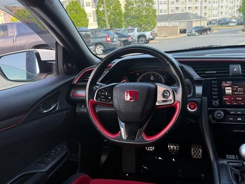 Used 2019 Honda Civic Type R image 26