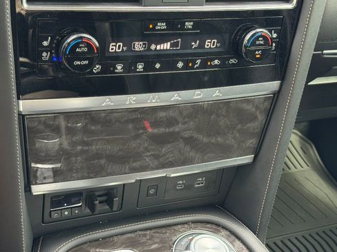 Used 2024 Nissan Armada Platinum w/ Cargo Package image 19