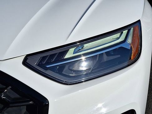 Used 2024 Audi Q5 e Premium Plus image 9