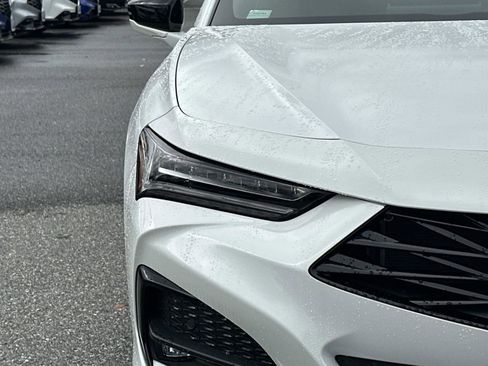 Certified 2025 Acura TLX SH-AWD w/ A-SPEC Pkg image 10
