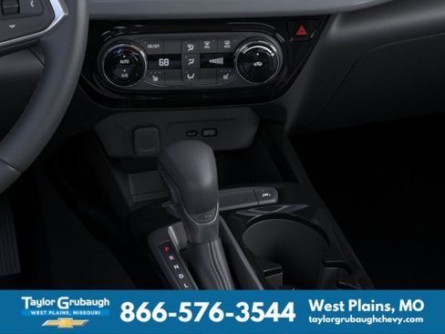 New 2026 Chevrolet Trax LT w/ Driver Confidence Package FWD image 23