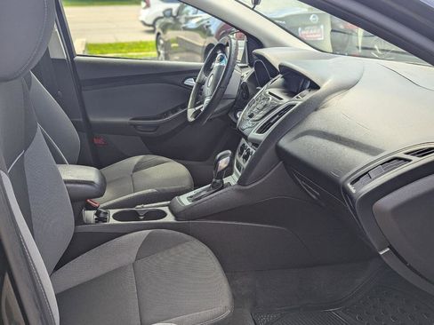 Used 2013 Ford Focus SE FWD image 10