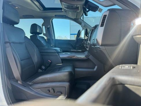 Used 2016 GMC Sierra 3500 Denali w/ Duramax Plus Package image 22