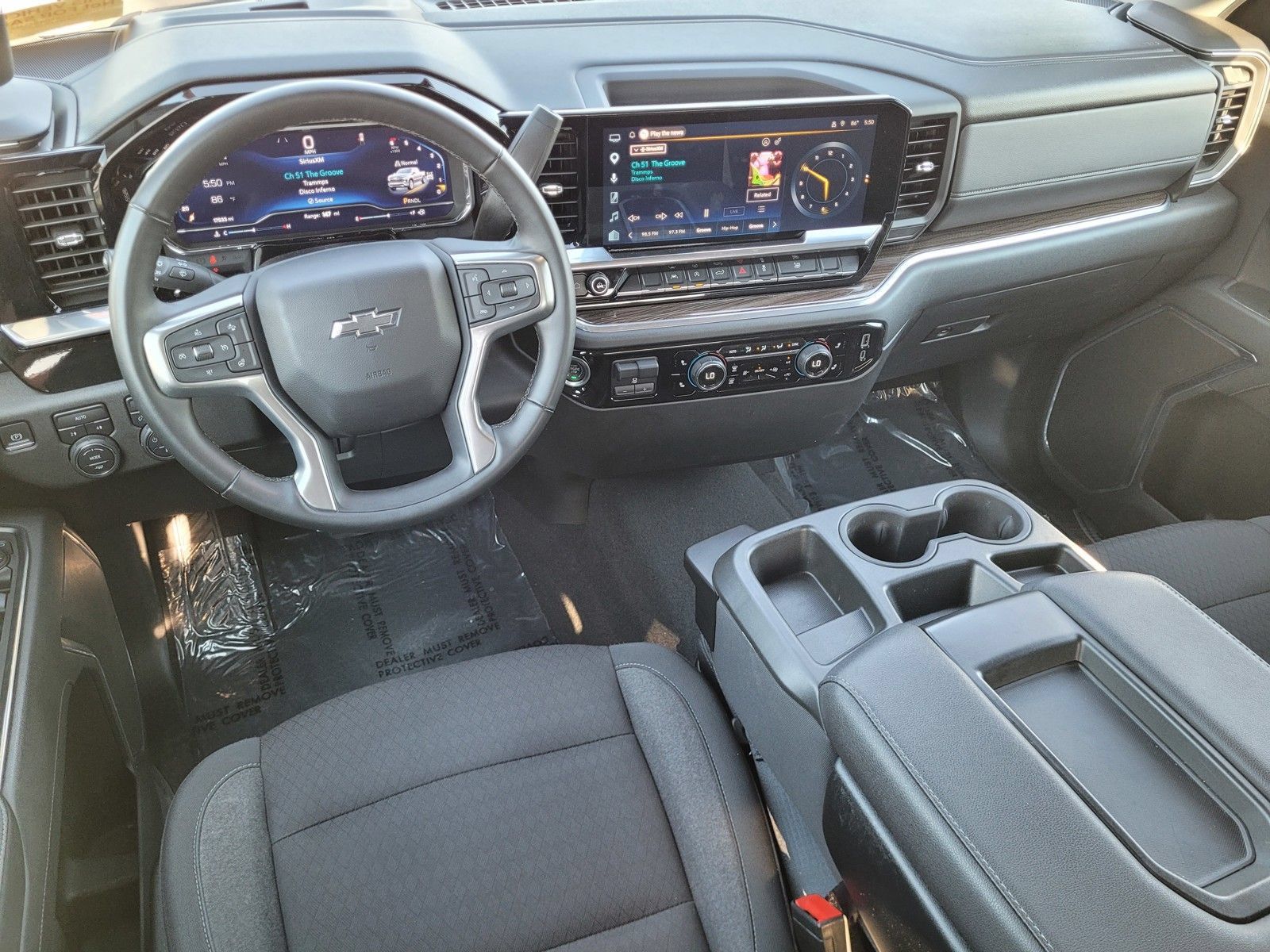 Used 2024 Chevrolet Silverado 1500 RST AWD/4WD image 10
