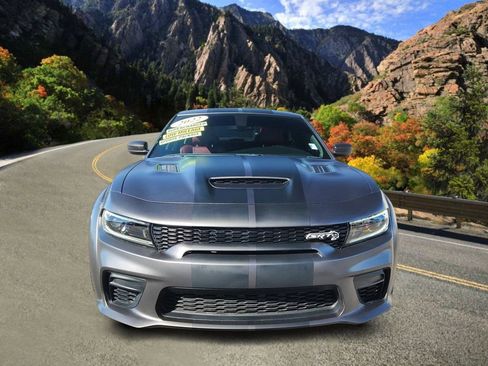 Used 2022 Dodge Charger SRT Hellcat w/ Harman/Kardon Audio Group RWD image 6