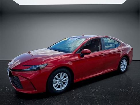 Certified 2025 Toyota Camry LE FWD image 8