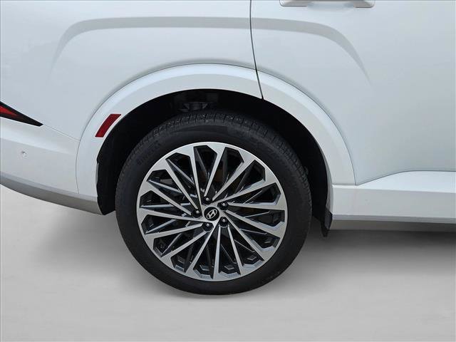 Certified 2026 Hyundai Palisade Calligraphy FWD image 20