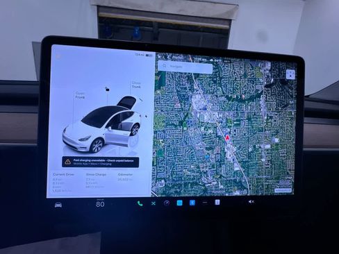 Used 2024 Tesla Model Y Long Range image 24