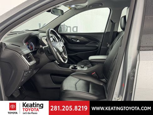 Used 2024 GMC Terrain SLT image 13