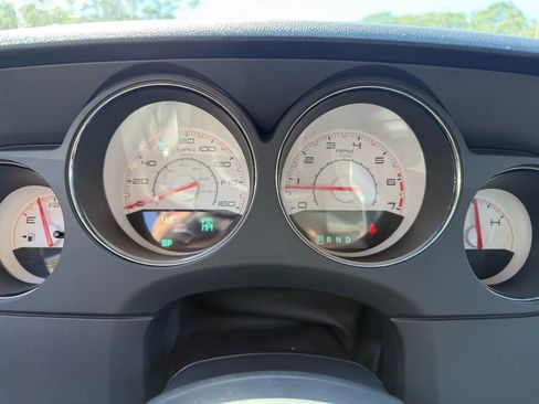 Used 2013 Dodge Challenger R/T image 20