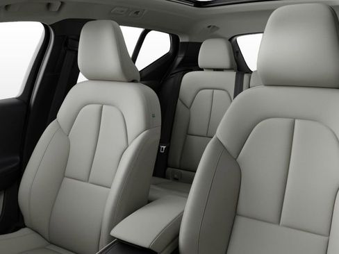 New 2026 Volvo XC40 B4 Plus w/ Climate Package image 6