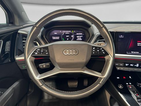 Used 2023 Audi Q4 e-tron Premium Plus w/ Premium Plus RWD image 8