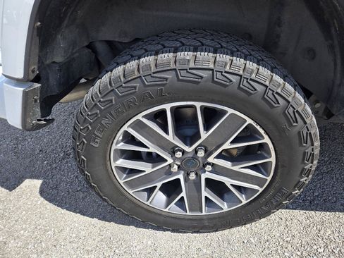 Used 2024 Jeep Wrangler High Altitude AWD/4WD image 10