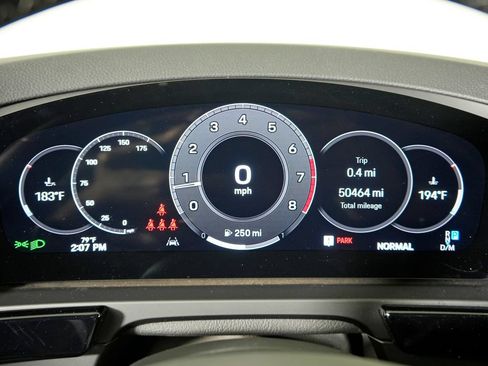 Certified 2024 Porsche Cayenne AWD/4WD image 24