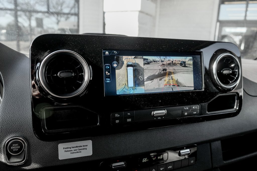 Used 2026 Mercedes-Benz Sprinter 2500 image 16