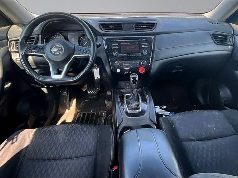 Used 2017 Nissan Rogue S AWD/4WD image 7