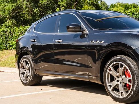 Used 2017 Maserati Levante S AWD/4WD image 53