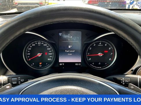 Used 2019 Mercedes-Benz GLC 300 4MATIC w/ Premium Package image 16