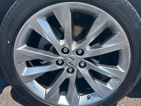 Used 2022 Buick Envision Avenir w/ Technology Package II AWD/4WD image 9
