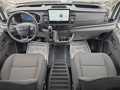 New 2026 Ford Transit 250 148 Medium Roof RWD image 23