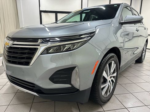 Certified 2024 Chevrolet Equinox LT w/ LPO, Floor Liner Package image 11