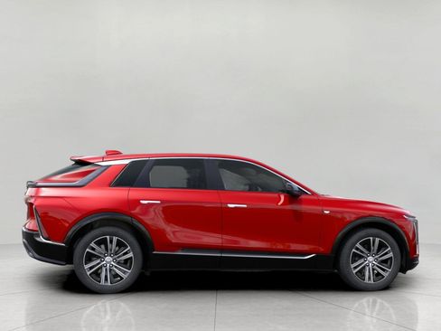 New 2026 Cadillac Lyriq Premium Luxury AWD/4WD image 5