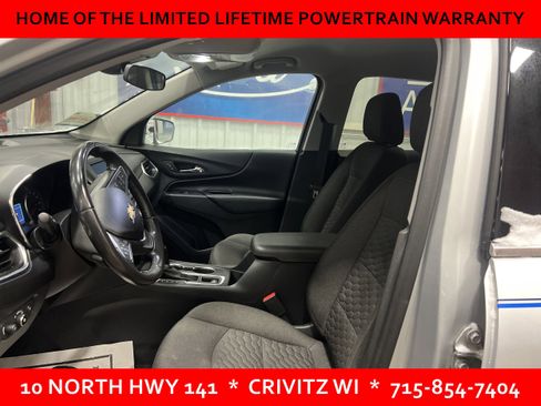 Used 2020 Chevrolet Equinox LT w/ Driver Convenience Package image 5
