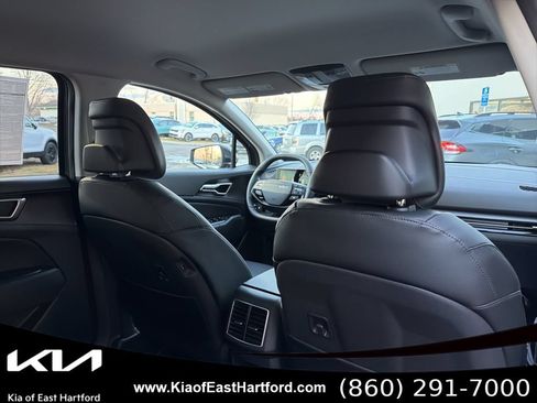 Used 2026 Kia Sportage EX AWD/4WD image 17