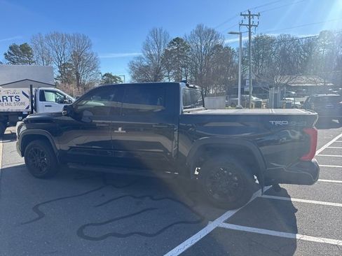 Used 2024 Toyota Tundra Limited image 4