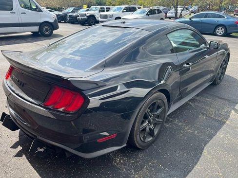Used 2019 Ford Mustang GT Premium w/ Black Accent Package RWD image 6