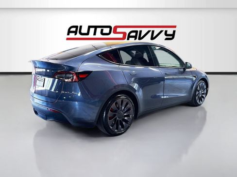 Used 2023 Tesla Model Y Performance AWD/4WD image 7