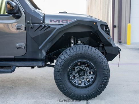 Used 2023 Jeep Gladiator Mojave w/ Trailer Tow Package image 11