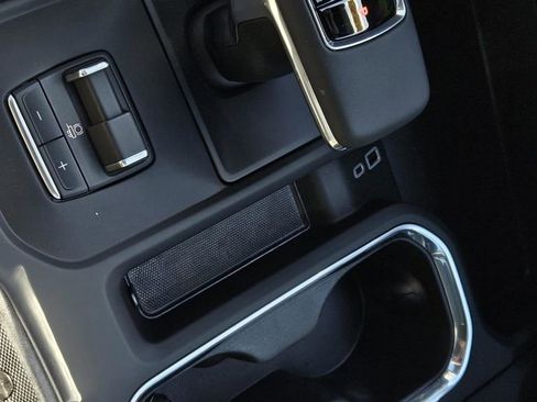 New 2026 GMC Sierra 1500 Denali w/ Denali Reserve Package image 14