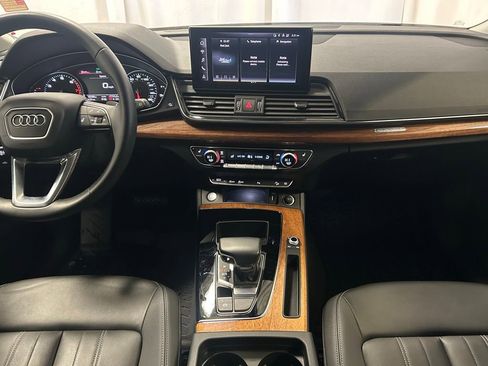 Certified 2023 Audi Q5 2.0T Premium w/ Convenience Package image 13