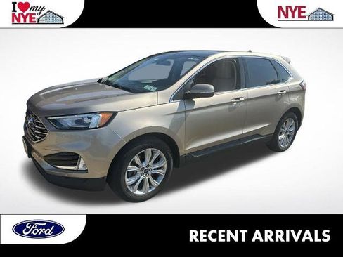 Certified 2020 Ford Edge Titanium AWD/4WD image 1