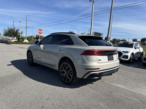 Used 2023 Audi Q8 Premium Plus w/ Premium Plus Package image 3