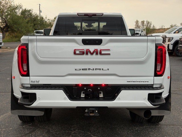 Used 2021 GMC Sierra 3500 Denali w/ Denali Ultimate Package AWD/4WD image 6