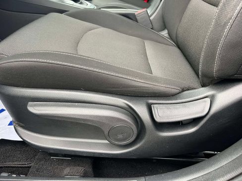 Certified 2023 Kia Forte LXS FWD image 17